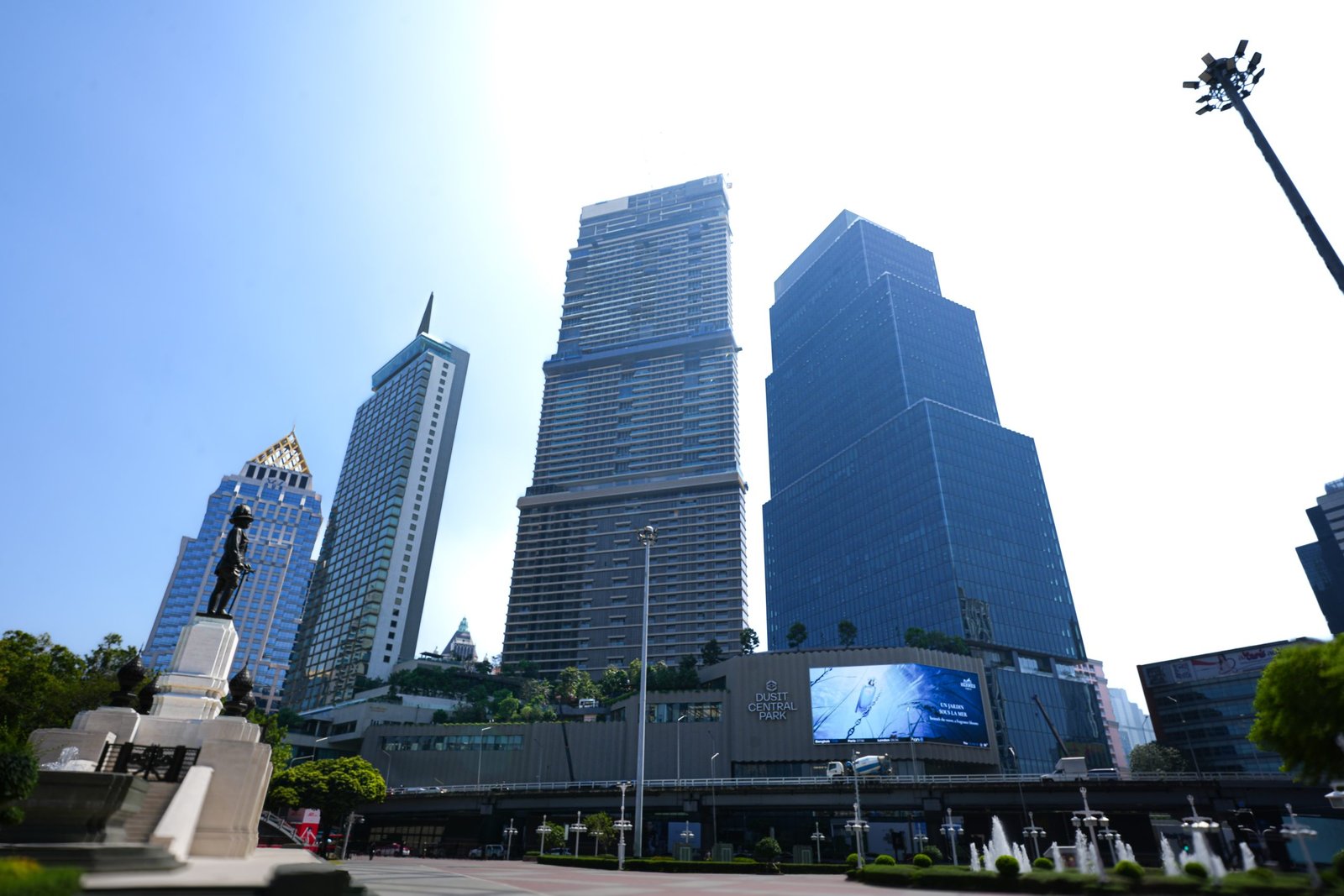 โรงแรมดุสิตเซ็นทรัลพาร์ค